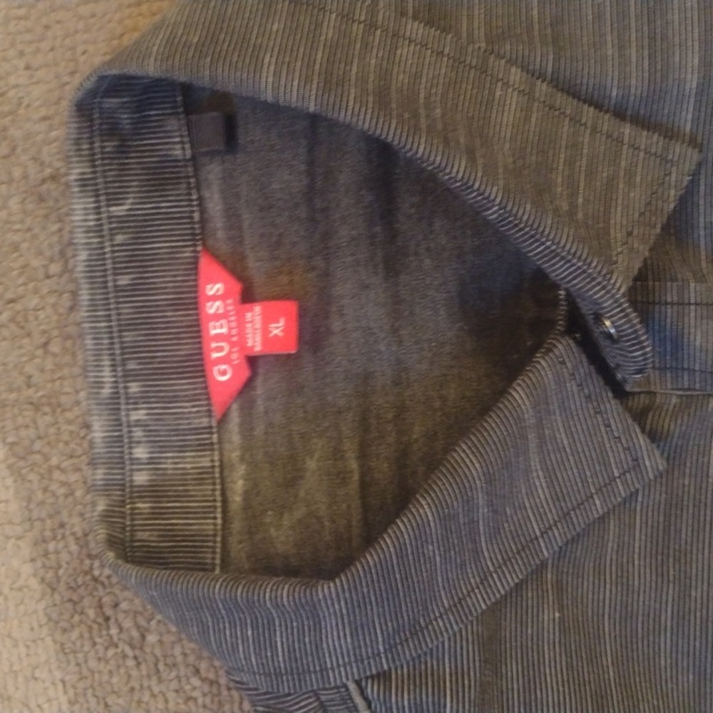 Guess Button Up - image 2